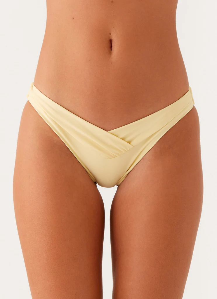 Delta Bikini Bottoms – Lemon Delta Bikini Bottoms - Lemon