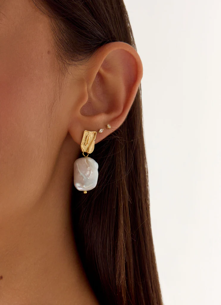 Soft Ember Earrings – Pearl Soft Ember Earrings - Pearl