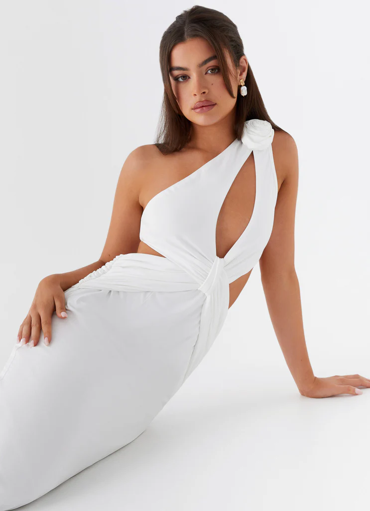 Lovesome Rosa Maxi Dress – White Lovesome Rosa Maxi Dress - White