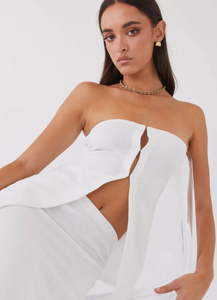Delicate Lady Knit Top – White Delicate Lady Knit Top - White