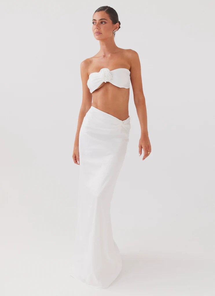 Crescent Light Twist Maxi Skirt – Ivory Crescent Light Twist Maxi Skirt - Ivory